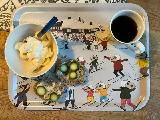 Snögubben, Happy skiing thumbnail 2